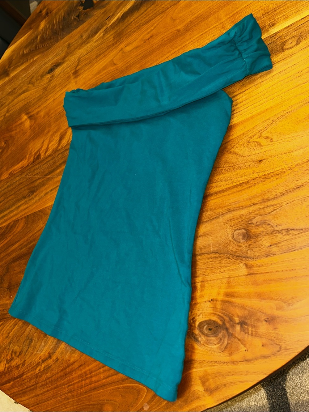 Y2K Victoria’s Secret Teal Off-Shoulder Top